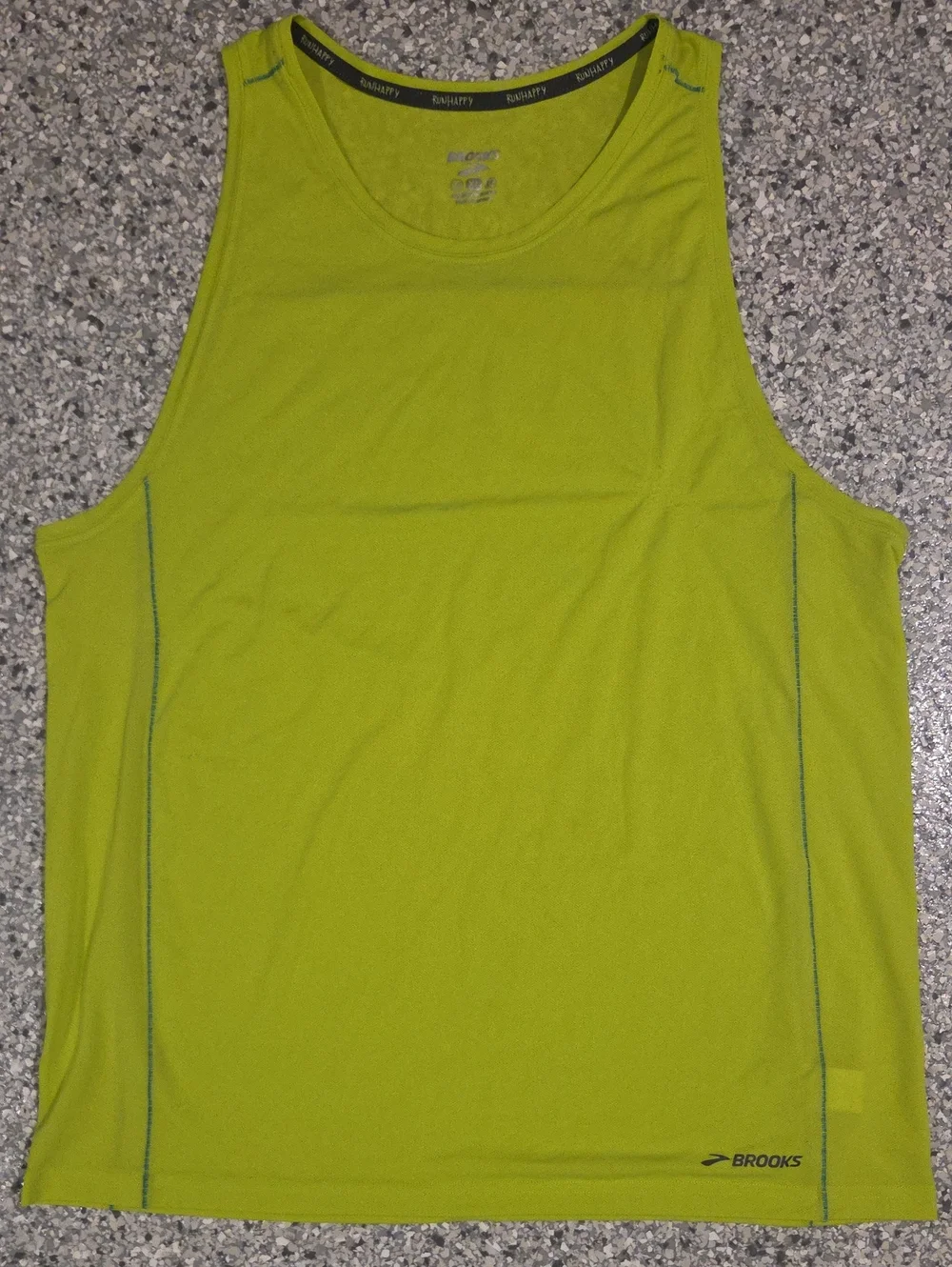 Bundle Of Nike + Brooks Sleeveless Running Shirts Size XL